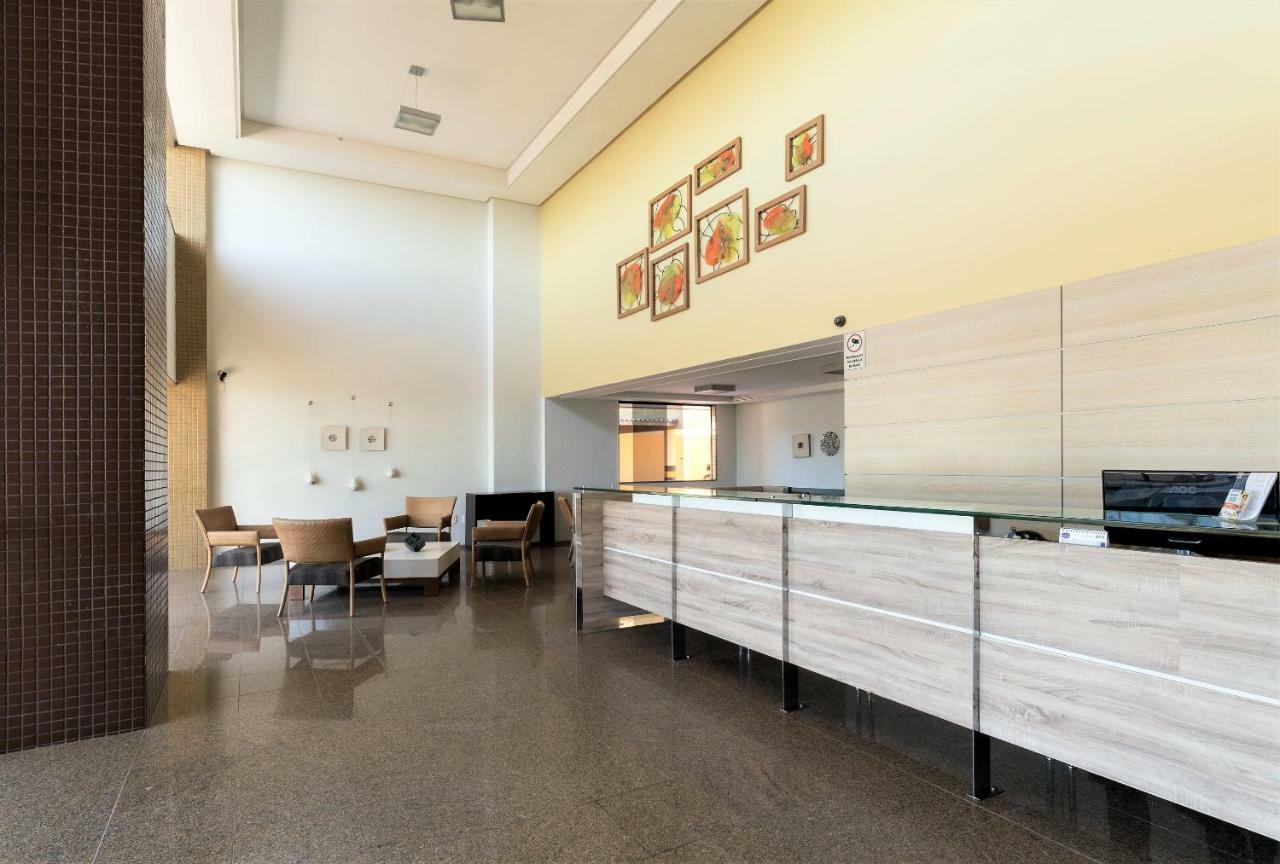 Apartamento Apto 2q Com Varanda No Ed Maximum *